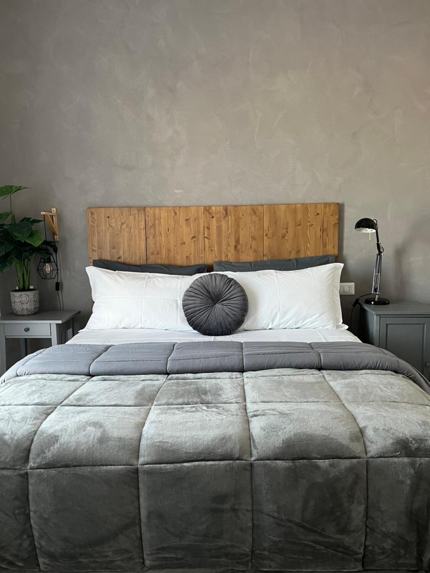 Homelyfeeling Кастелнуово дел Гарда Екстериор снимка
